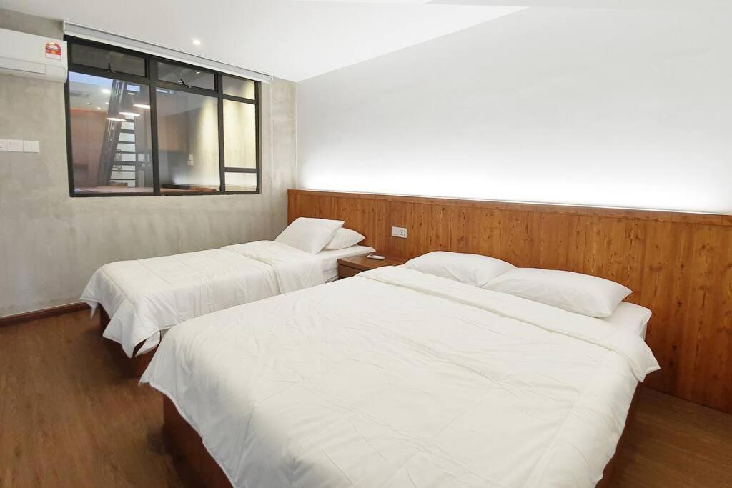 New! Jonker Street Loft 3br 10pax Apartment *